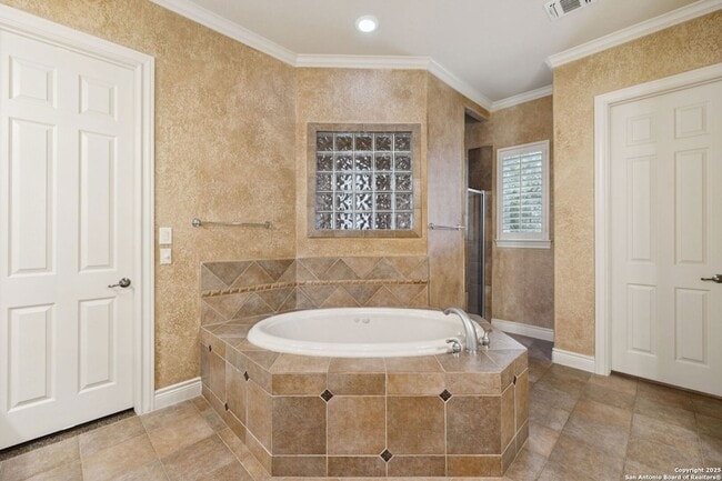 Building Photo - 238 Verbena Hill