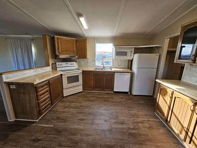 Building Photo - 5215 Deadwood Dr