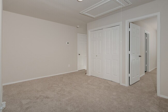Building Photo - 1822 Brushy Cedar Ct