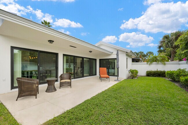 Building Photo - 304 Ridge Rd
