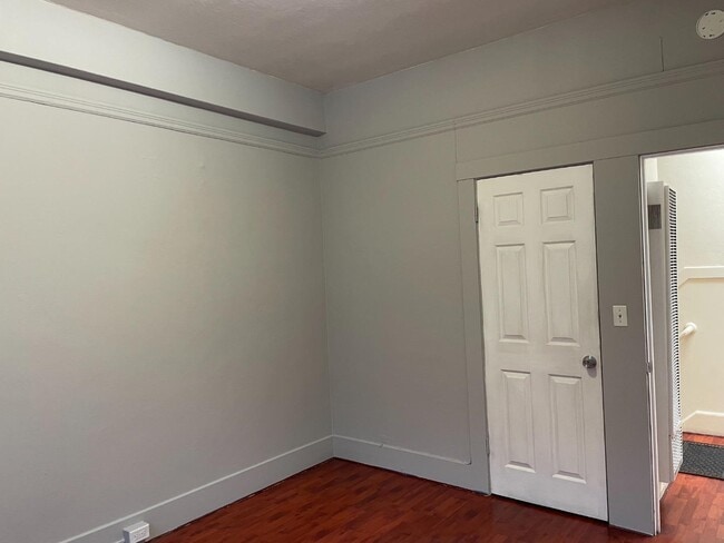 Building Photo - 3260 17th St