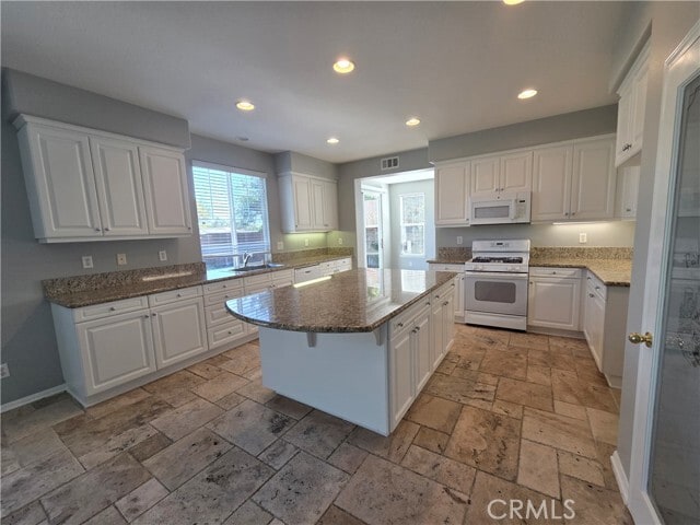 Building Photo - 39898 Worthington Pl
