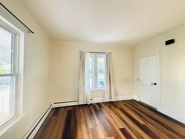 Building Photo - 15 Pennsylvania Ave