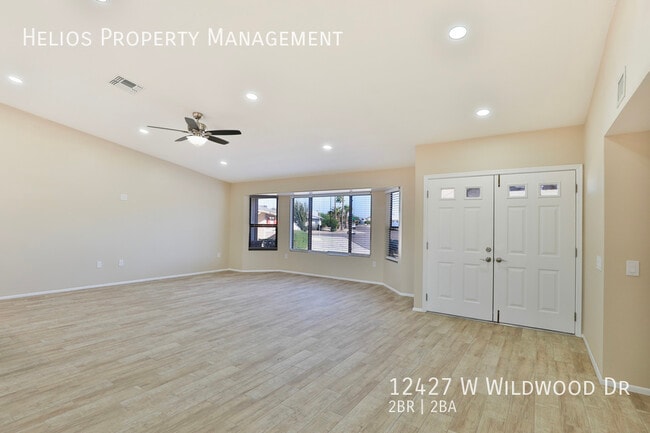 Building Photo - 12427 Wildwood Dr