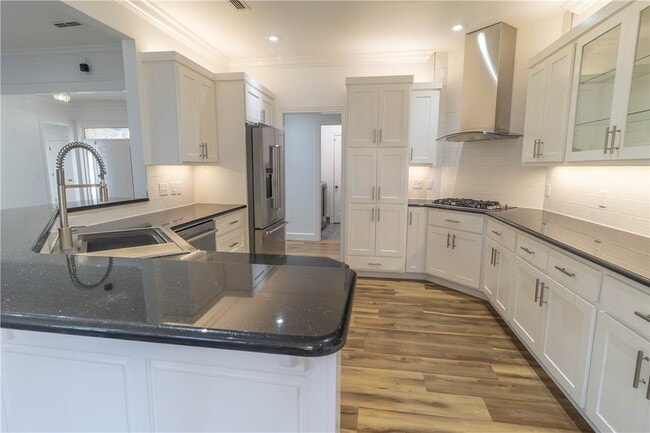 Building Photo - 4518 Olive Tree Ave