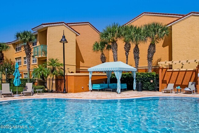 Primary Photo - 201 25th Ave S