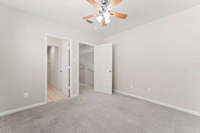Building Photo - 6614 Autumn Flowers Dr