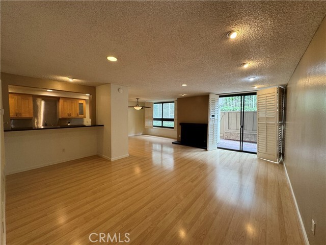 Building Photo - 8828 Pershing Dr
