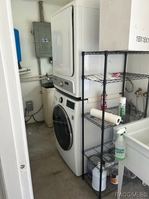 Building Photo - 9601 W Berry Ln