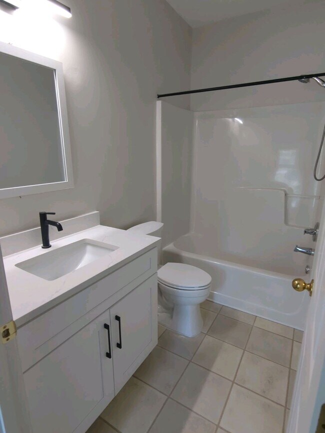 Building Photo - 8253 Ramstone Way