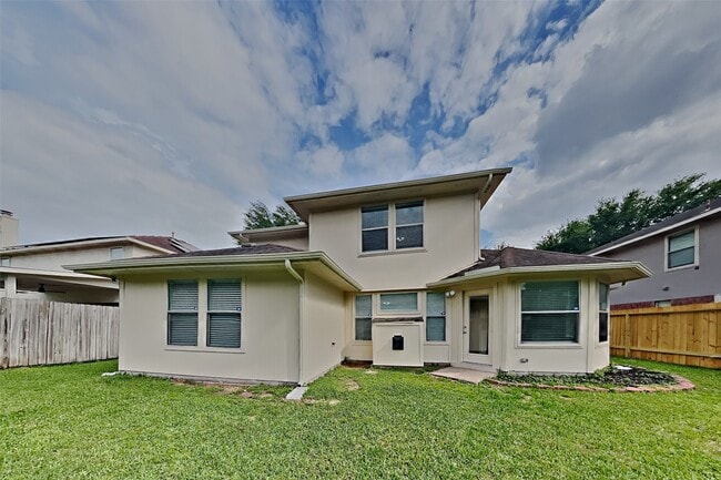 Building Photo - 19722 Campfield Dr