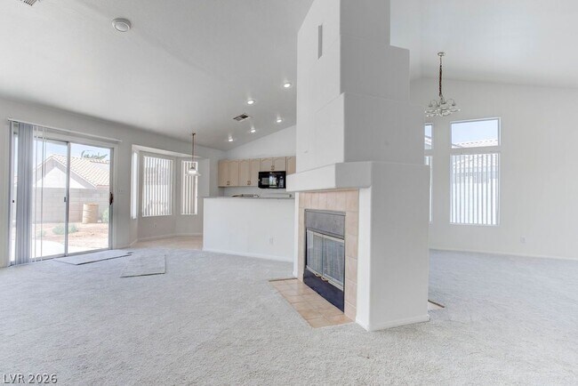 Building Photo - 4579 Canna Dr