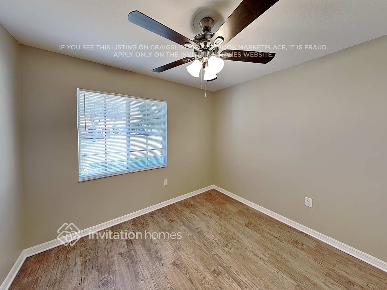 Building Photo - 4516 30th Ln E