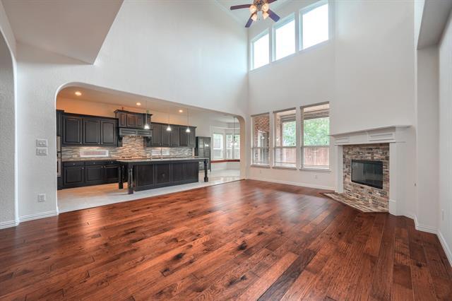 Building Photo - 12990 Lourdes Ln