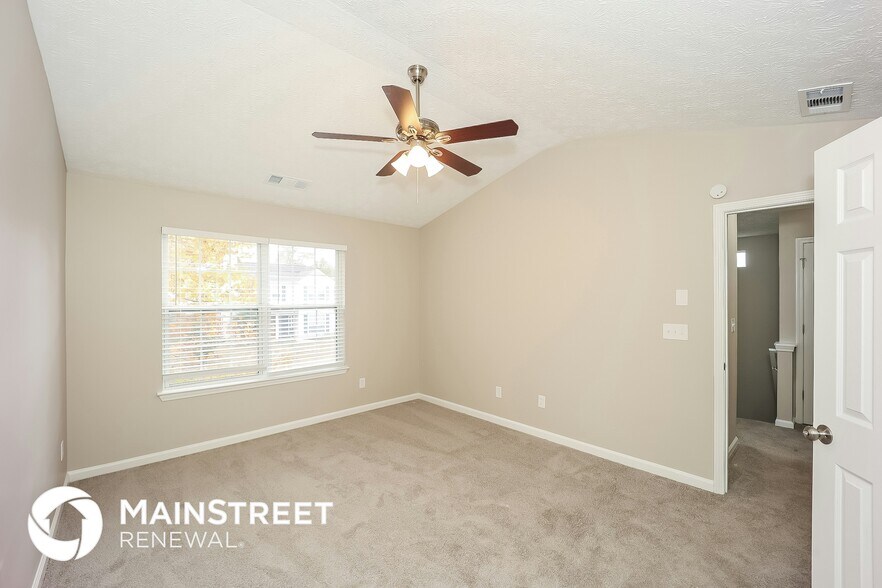 Building Photo - 1163 Millwood Dr