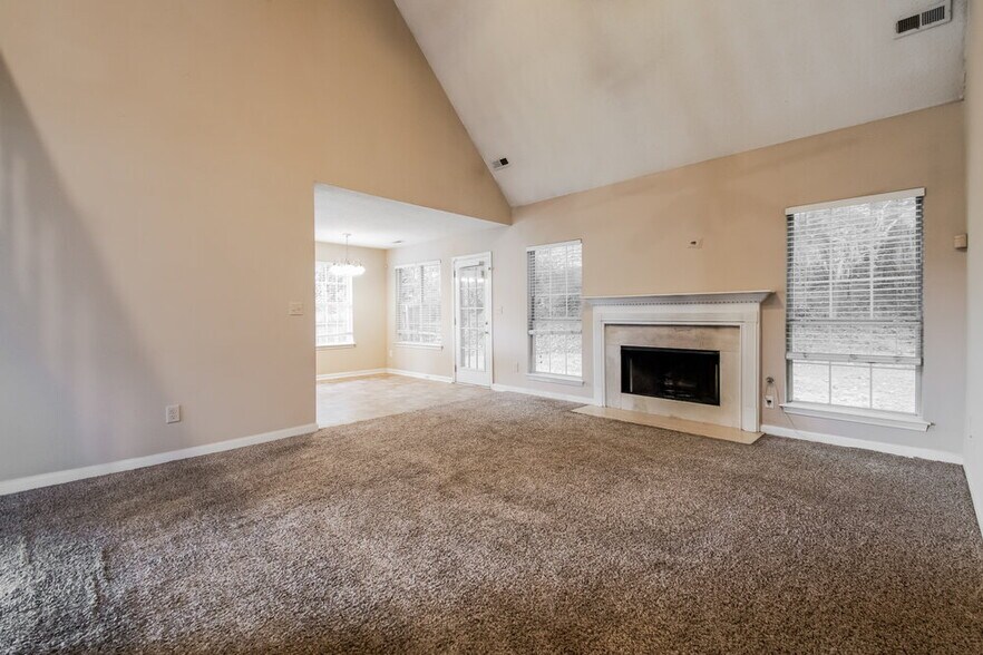 Building Photo - 4713 Vineyard Ct