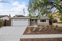 Building Photo - 4535 Lobos Ave