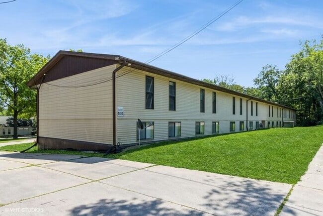 Building Photo - $995 | 2 Bedroom, 1 Bathroom Apartment | No Pets | Available for August 1st, 2026 Move In!