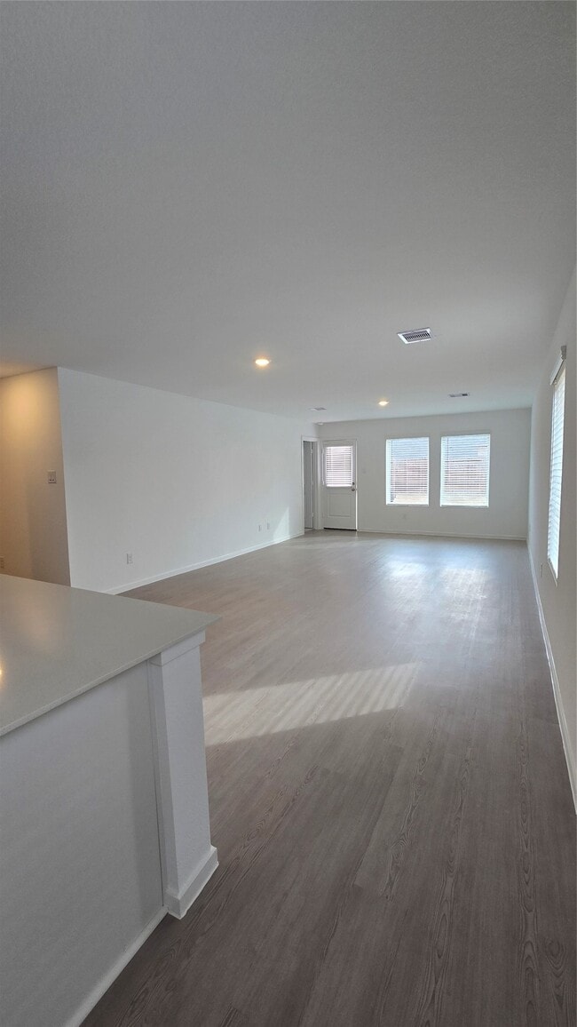 Building Photo - 27019 Turtle Vis Dr