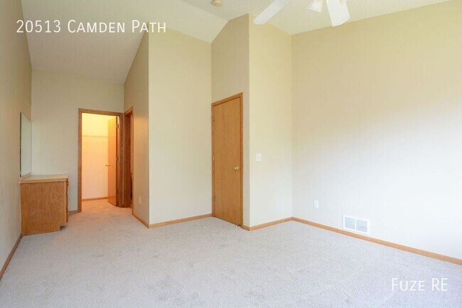 Building Photo - 20513 Camden Path