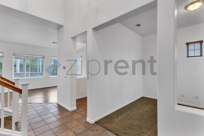 Building Photo - 3906 Glacier Ct