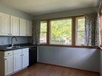 Building Photo - 9222 Lorel Ave