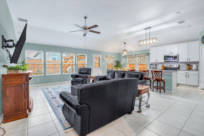 Building Photo - **Stunning 4BR/3BA Home with Dual Primary Ensuites & Modern Upgrades!**