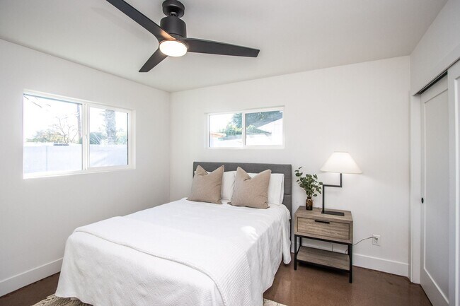 Building Photo - Biltmore District Luxury – 3 month leases avaialble 2,795.00