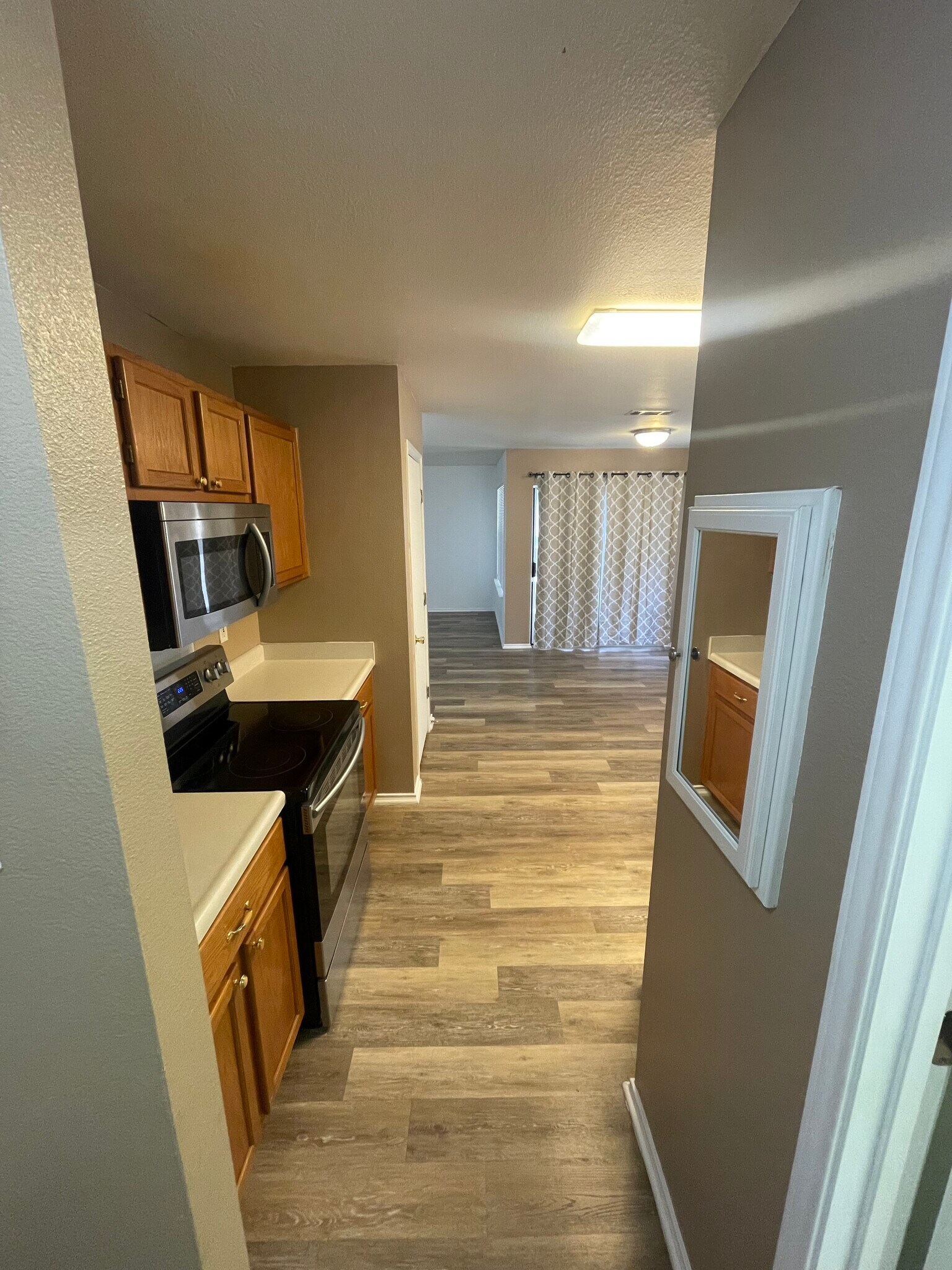 Building Photo - 10324 Bobcat Blf