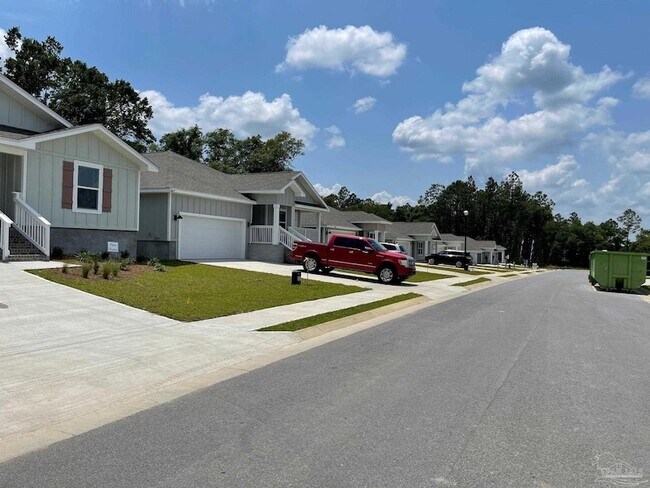 Building Photo - 8665 Pathstone Blvd