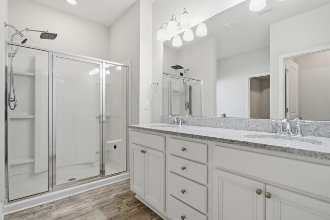 Building Photo - 191 Southern Pnes Rd