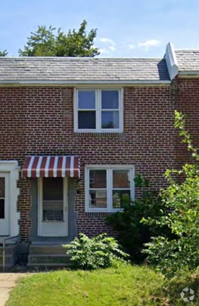 Building Photo - 213 W 22nd St