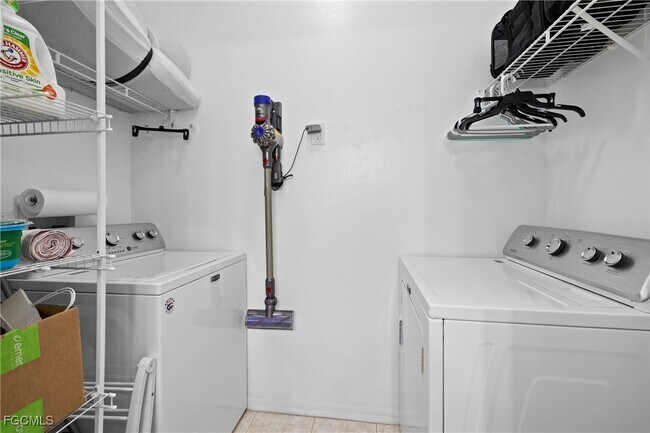 Building Photo - 14217 Prim Point Ln