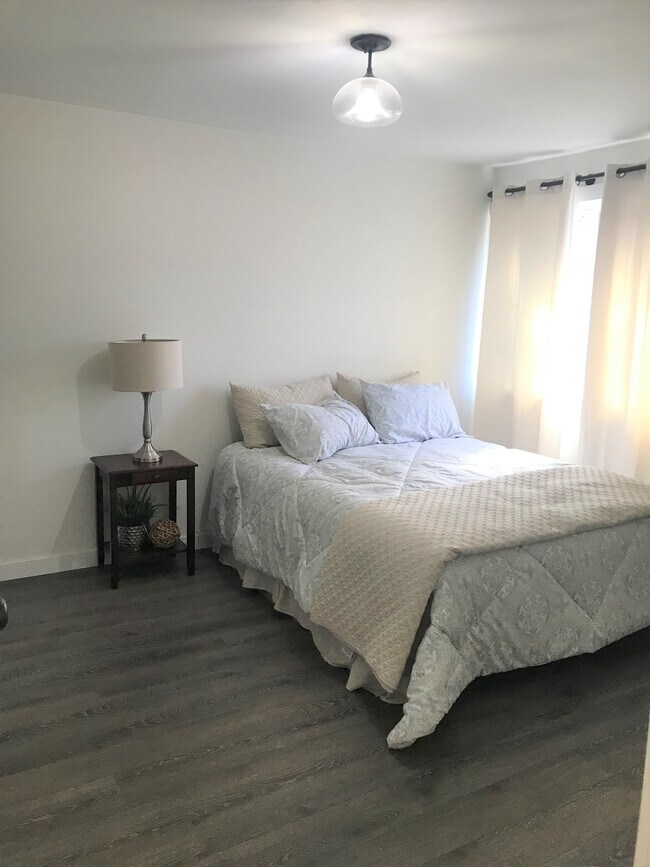 Building Photo - 1366 Orleans St