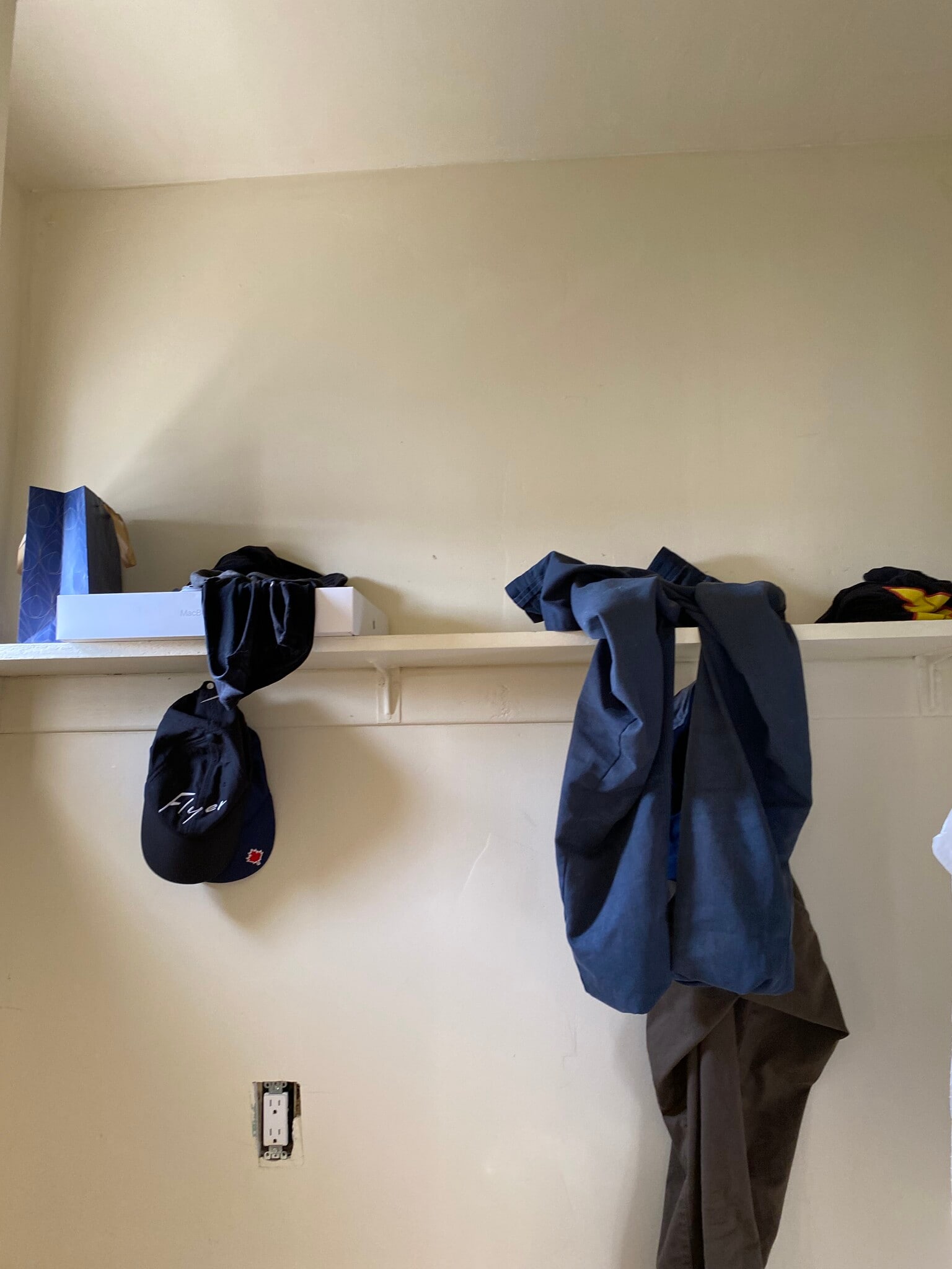 closet - 9231 S Harvard Blvd