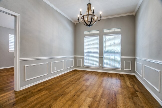 Building Photo - 7120 Axis Ct