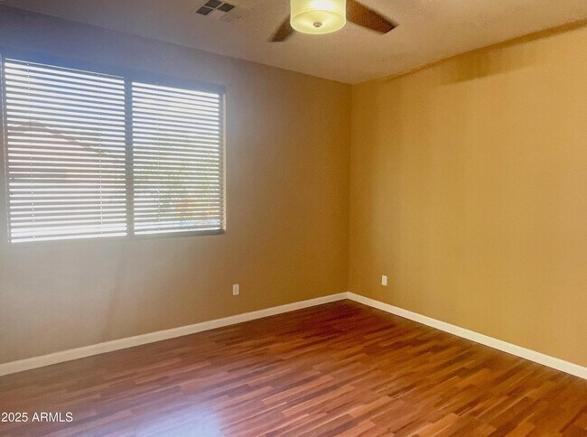 Building Photo - 46094 W Long Way