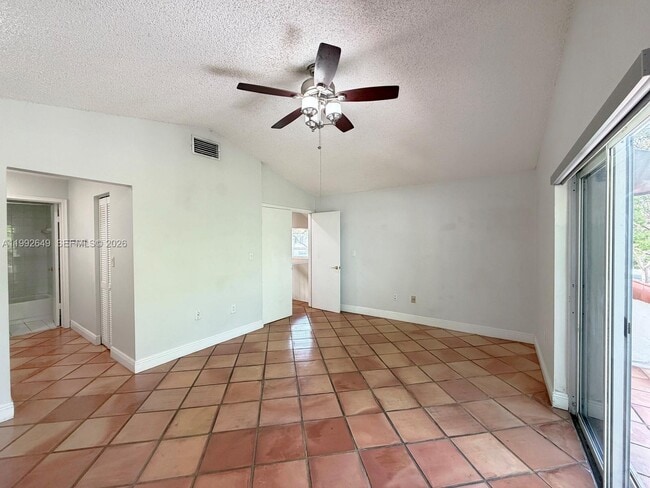 Building Photo - 7522 SW 109th Pl