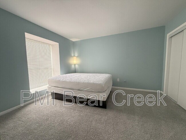 Building Photo - 8523 Hearth Dr