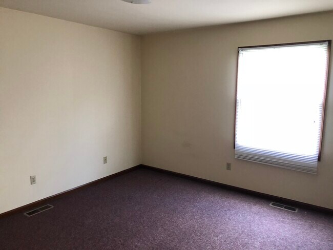 Building Photo - 1901 N Sand Dollar Dr