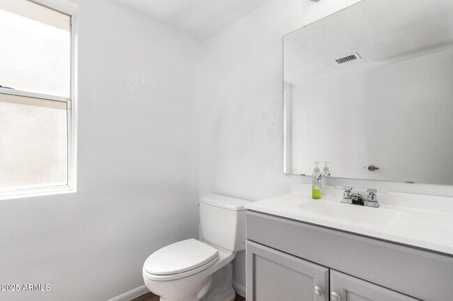 Building Photo - 3829 W Camino Del Rio