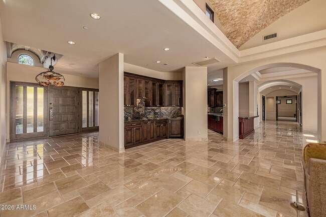 Building Photo - 8406 E Calle Buena Vista