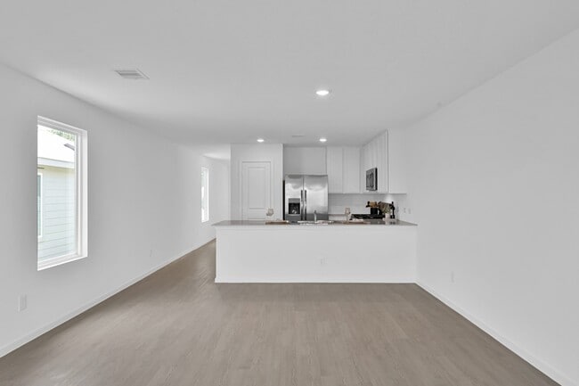 Building Photo - 31346 Black Cherry St