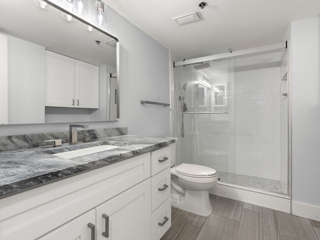 Building Photo - 2870 Pharr Ct S Northwest