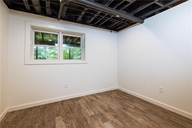 Building Photo - 2431 Prince Howard Trail