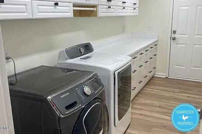 Building Photo - 2309 Kendricks Ct