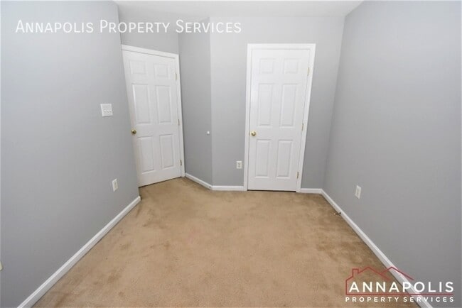 Building Photo - 1967 buckwheat court