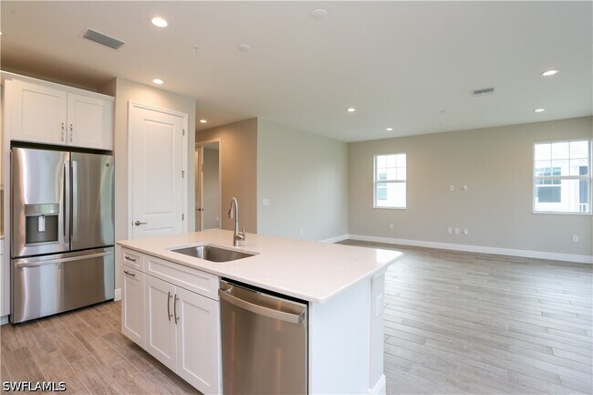 Building Photo - 2626 Seychelles Cir