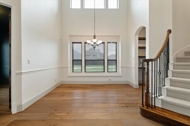 Building Photo - 1040 Edgefield Lane
