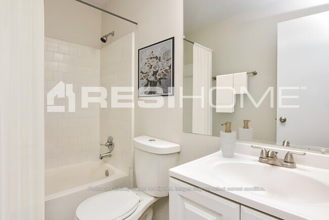 Building Photo - 1283 Old Countryside Cir